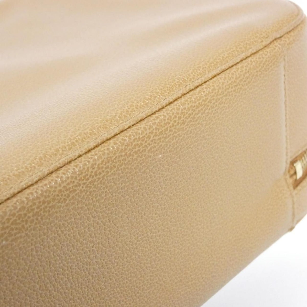 Chanel Vintage Bag Beige — view 3