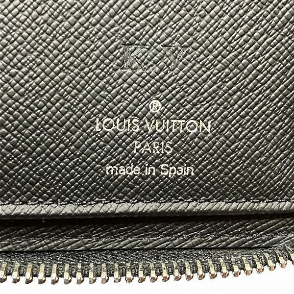 Louis Vuitton Taiga Zippy Wallet Vertical M30503 Long Wallet For Men