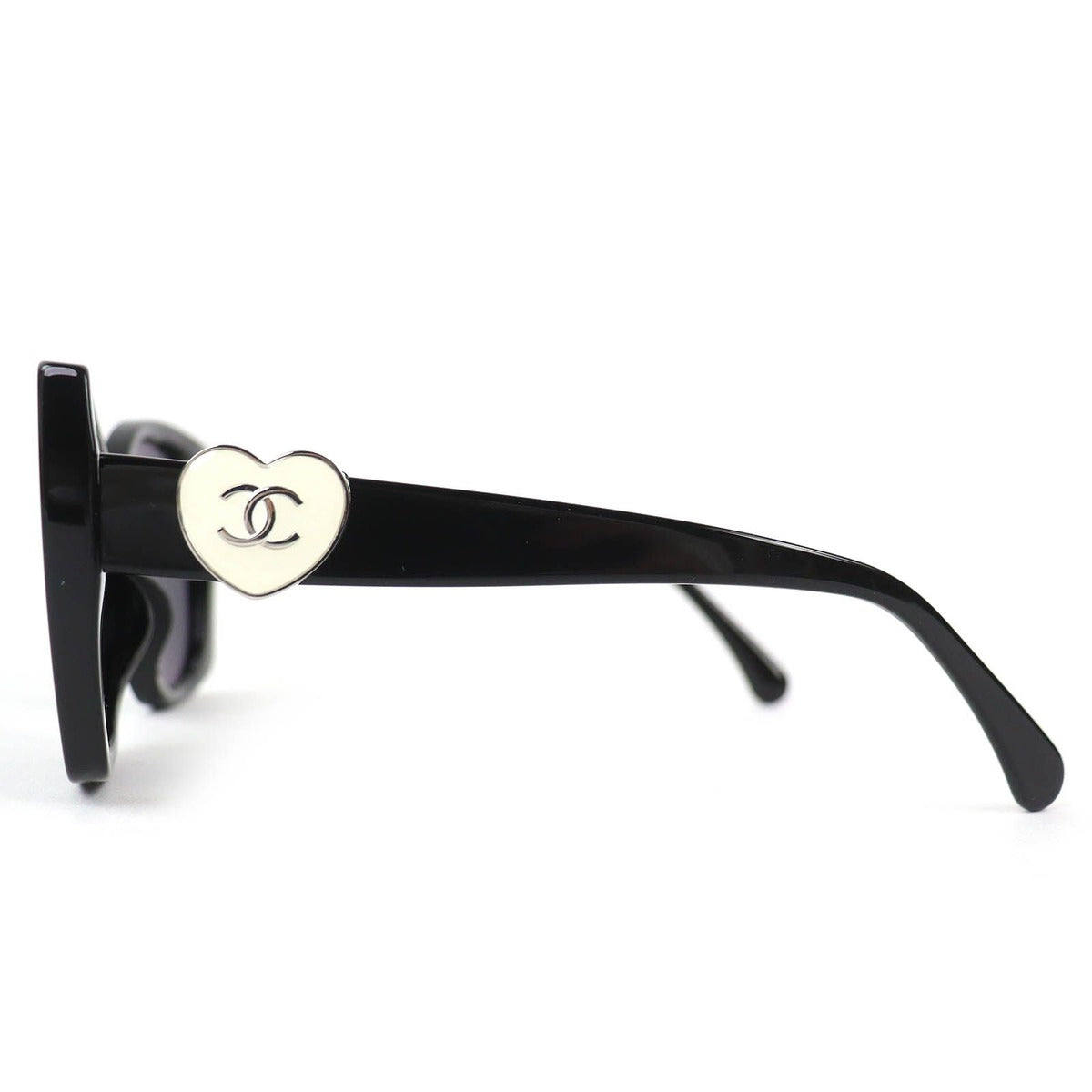 Chanel CC Logo Heart Square Shape Eyewear Sunglasses Black White — view 4