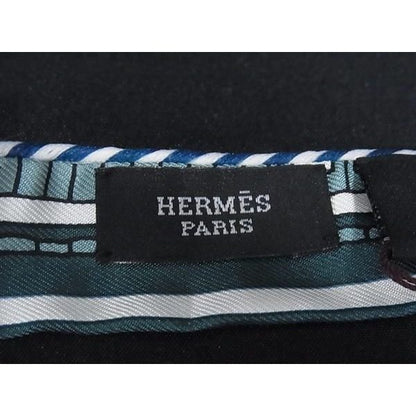 Hermes Paris Station Twill Doll Candy Scarf Green — view 3