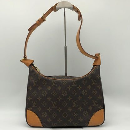 Louis Vuitton Boulogne 30 Shoulder Bag