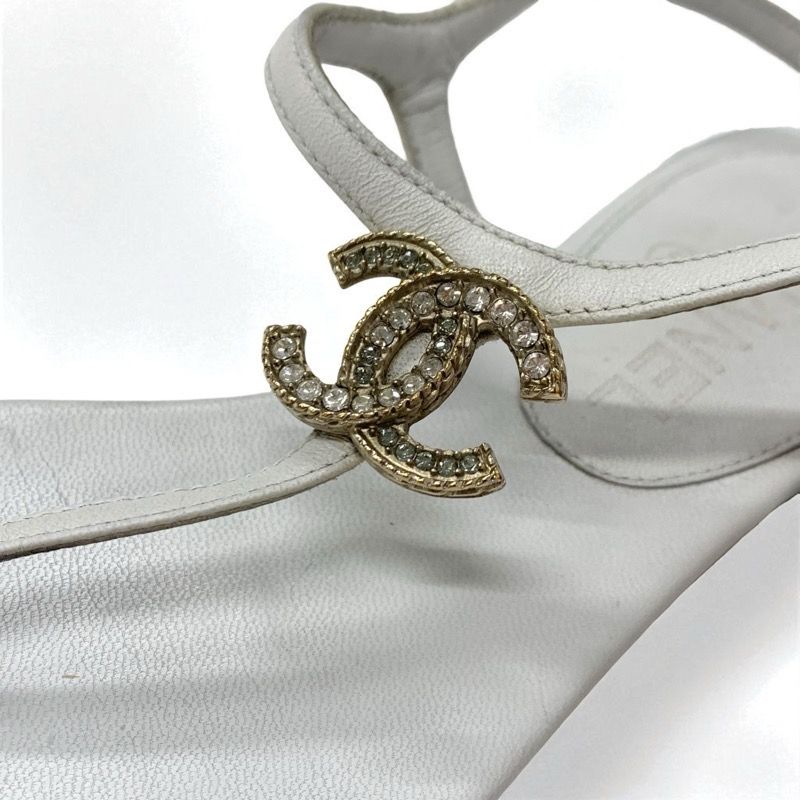 Chanel Sandals Shoes Leather White Gold Coco Mark Rhinestone Strap Thong