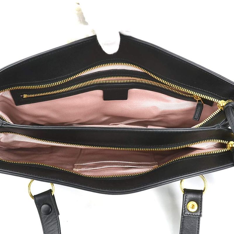 Gucci Shoulder Bag GG Marmont 550130