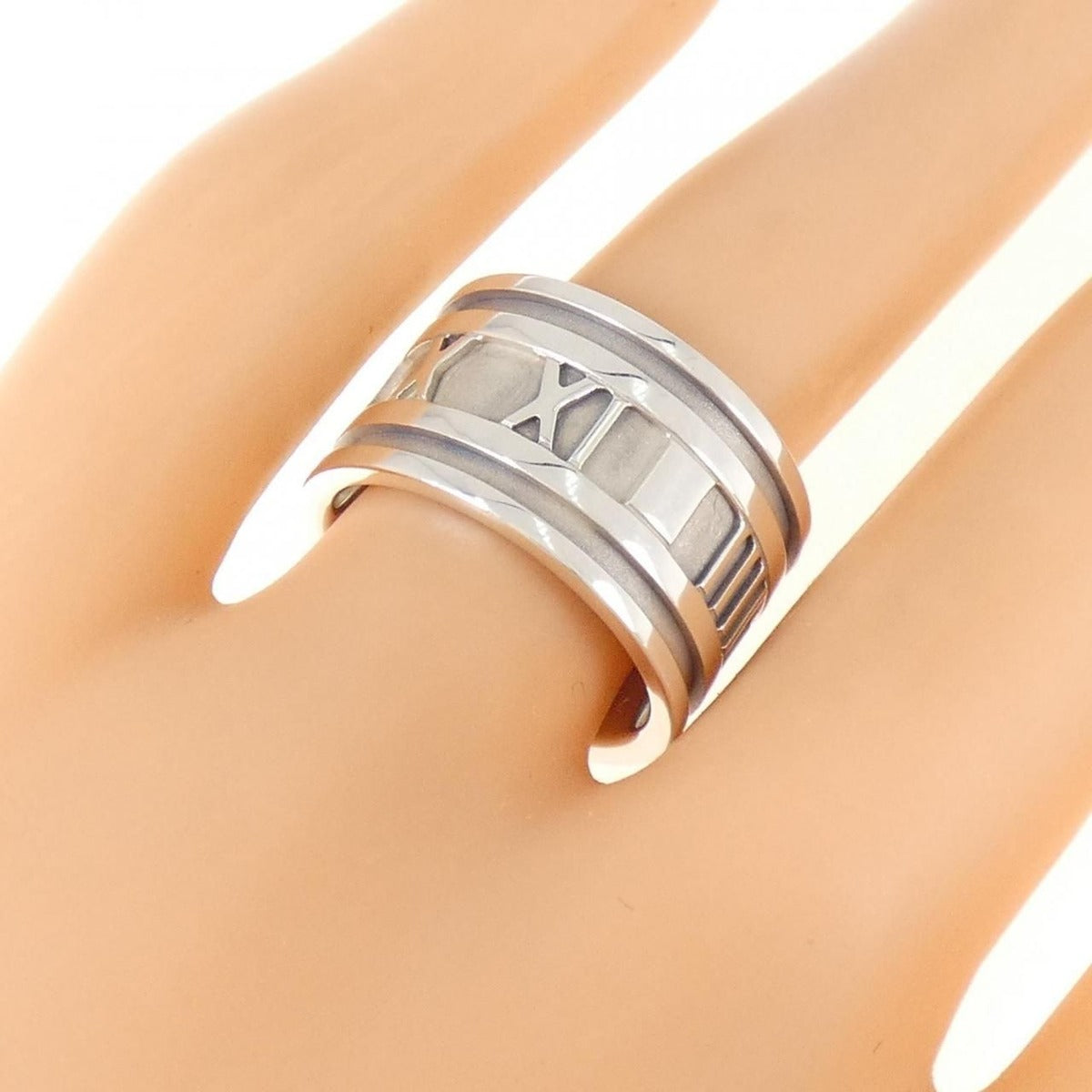 Tiffany & Co Atlas Ring — view 5