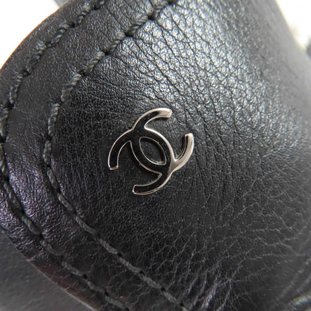 Chanel CC Logo Faux Pearl Chain Leather Short Boots Black 36 — view 9