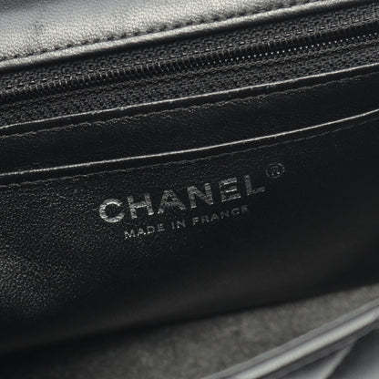 Chanel Shoulder Bag Mini Quilted Black Lambskin — view 4