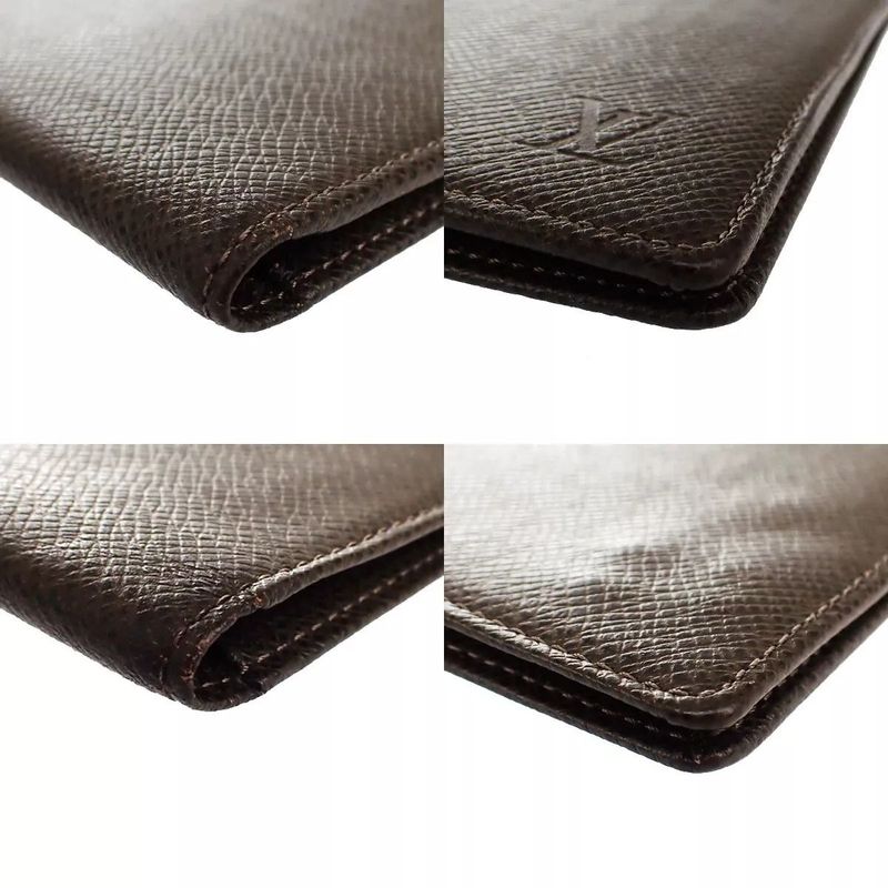 Louis Vuitton Billfold Taiga Porte Barrule Carte Cles Di Long Wallet Brown