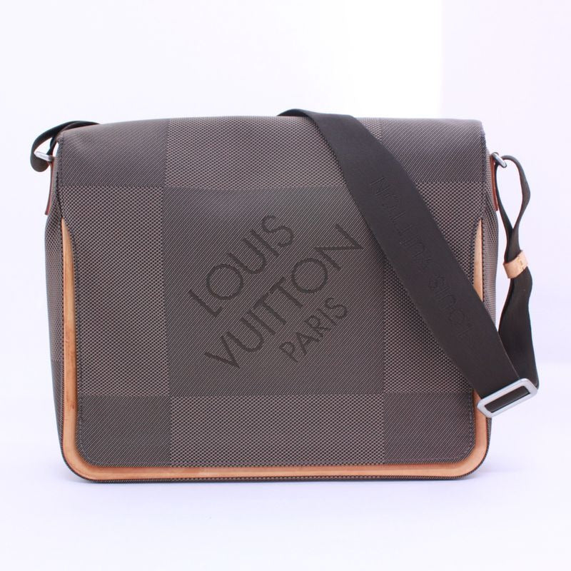Louis Vuitton Messager Damier Geant Leather Brown Shoulder Bag