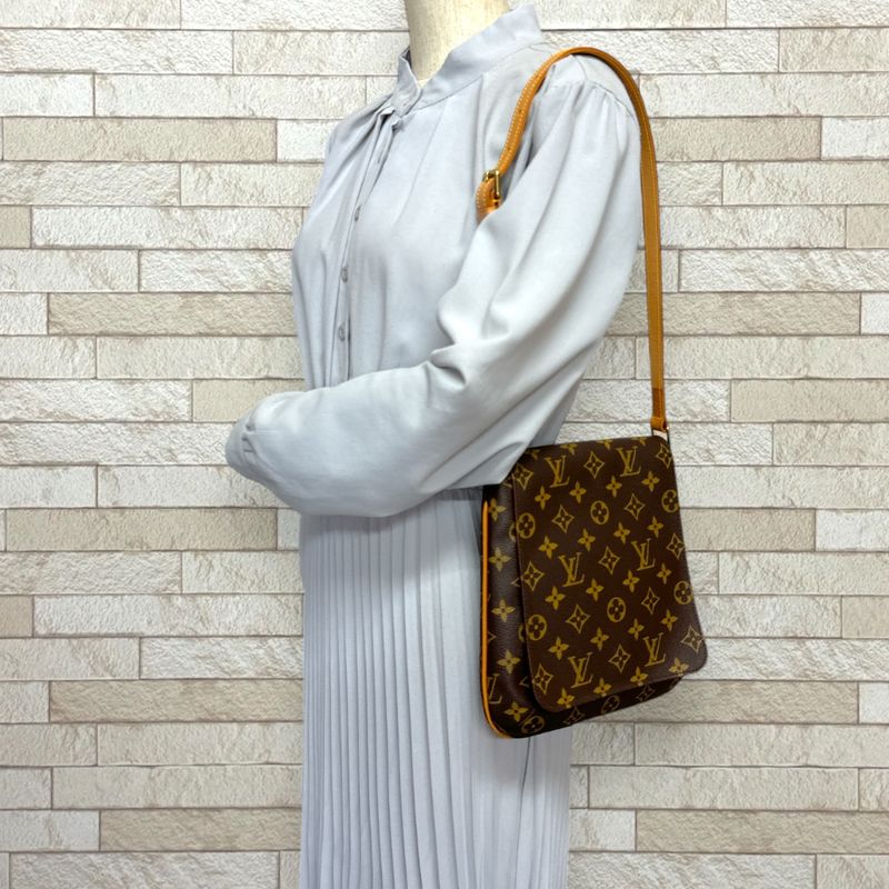 Louis Vuitton Musette Salsa Monogram Shoulder Bag Monogram Canvas M51258 Brown