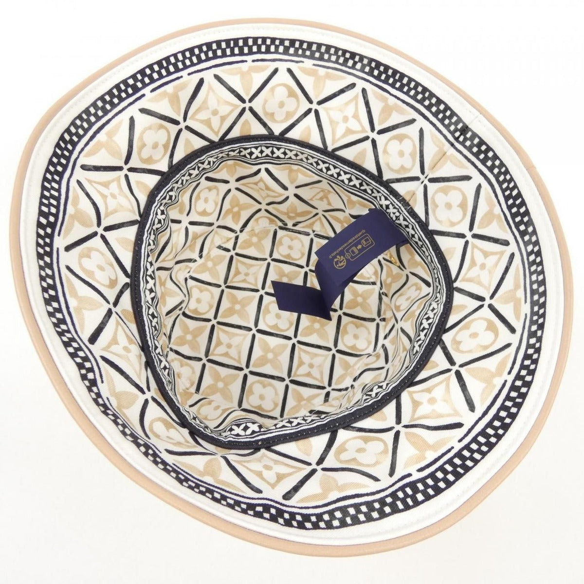 Louis Vuitton Hat Beige — view 5