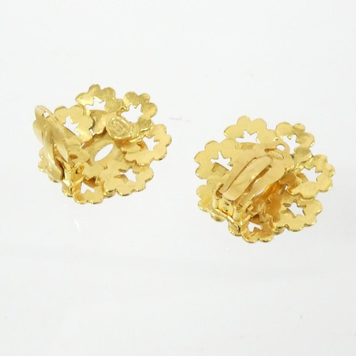 Chanel Vintage Earrings Gold — view 3