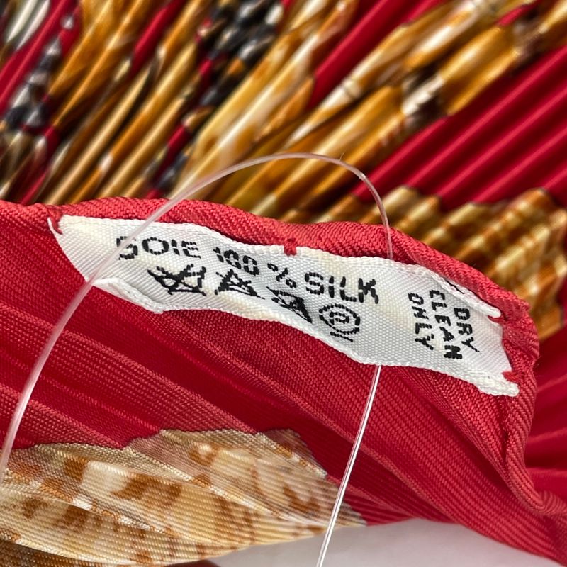 Hermes Rocaille Shell Pleated Scarf Silk Let With Box