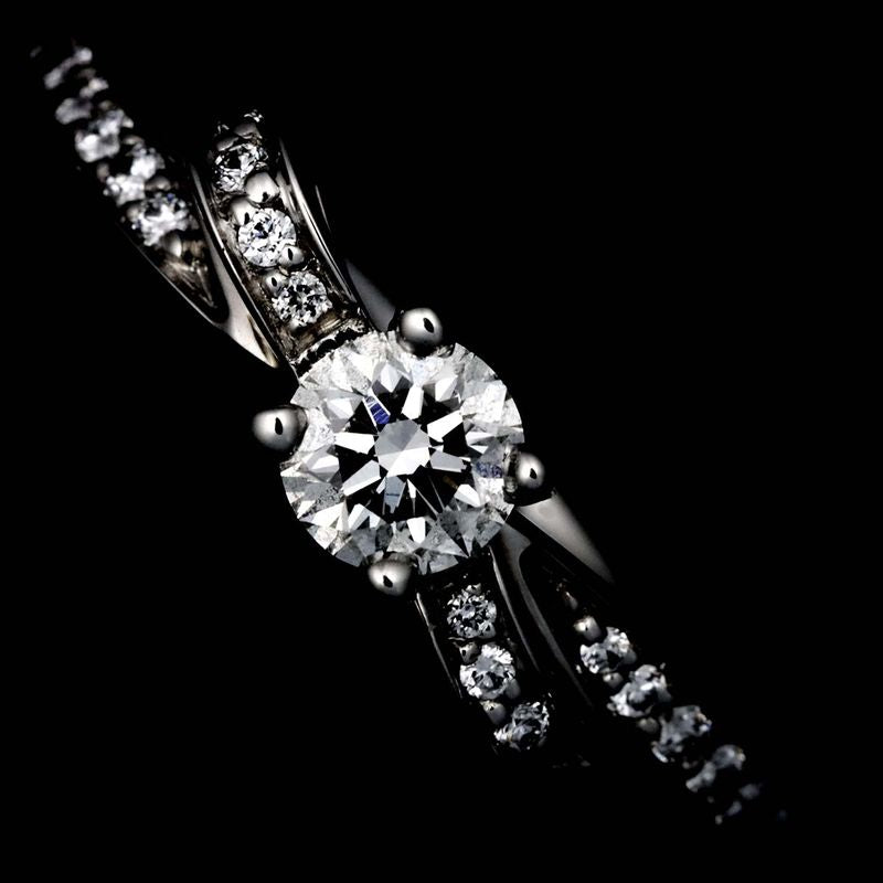 Chanel Ribbon De Chanel Diamond 025ct E/vvs2/3ex #51 Ring Pt Platinum Ring [with