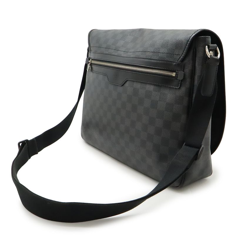 Louis Vuitton Damier Graphite Daniel GM Messenger Bag Shoulder Bag Crossbody