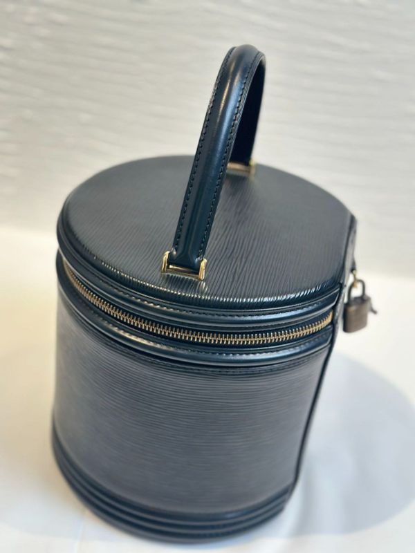 Louis Vuitton M48032 Epi Cannes Vanity Bag Black