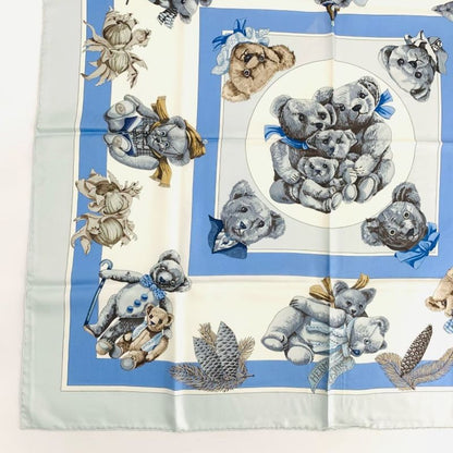 Hermes Carre 90 Confidents DES Coeurs Teddy Bear Heart Friend Silk Scarf