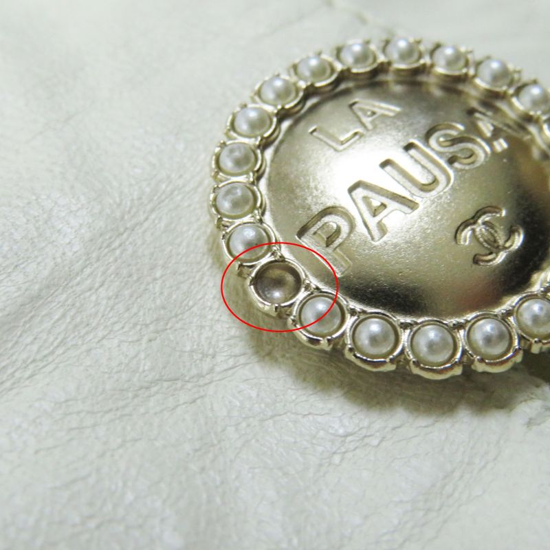 CHANEL P60304 LA Pausa Lambskin Short Sleeve Leather Jacket With Coco Buttons