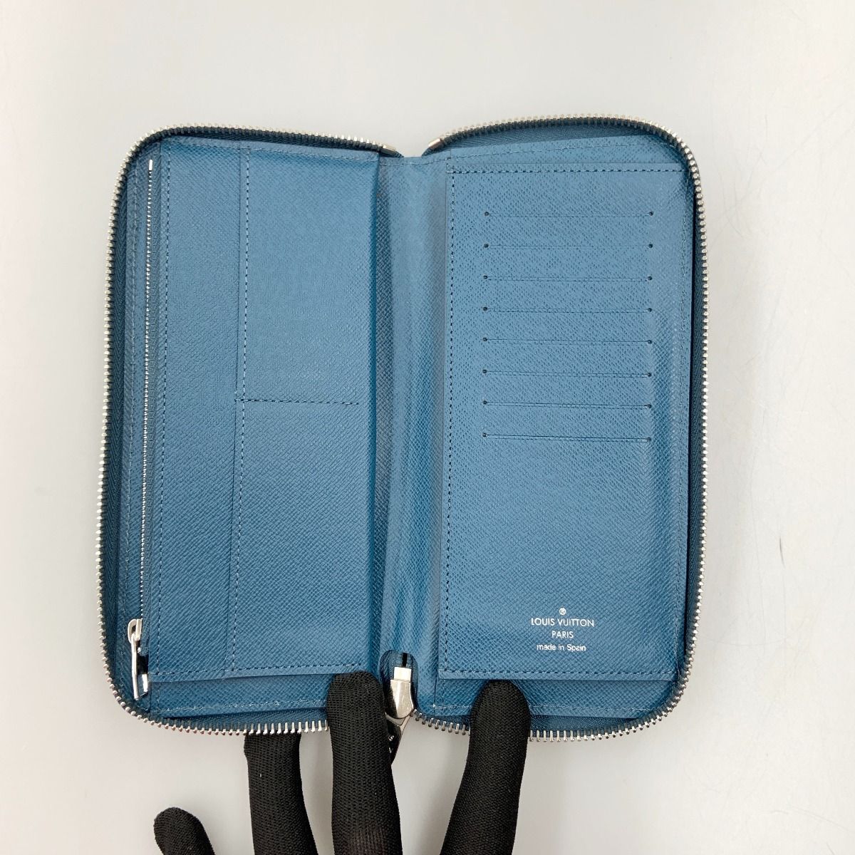 Louis Vuitton Epi Zippy Wallet Vertical Round Zipper Long Wallet M60966 Blue