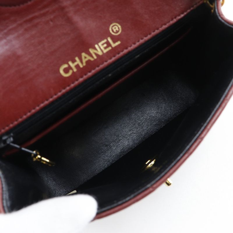 Chanel Mini Matelasse Chain Shoulder Vintage A35200 Lambskin Red Ladies