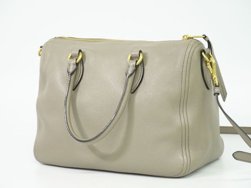 Authentic Prada Leather 2WAY Shoulder Bag Handbag Pochette Gray 1bb023 Bag