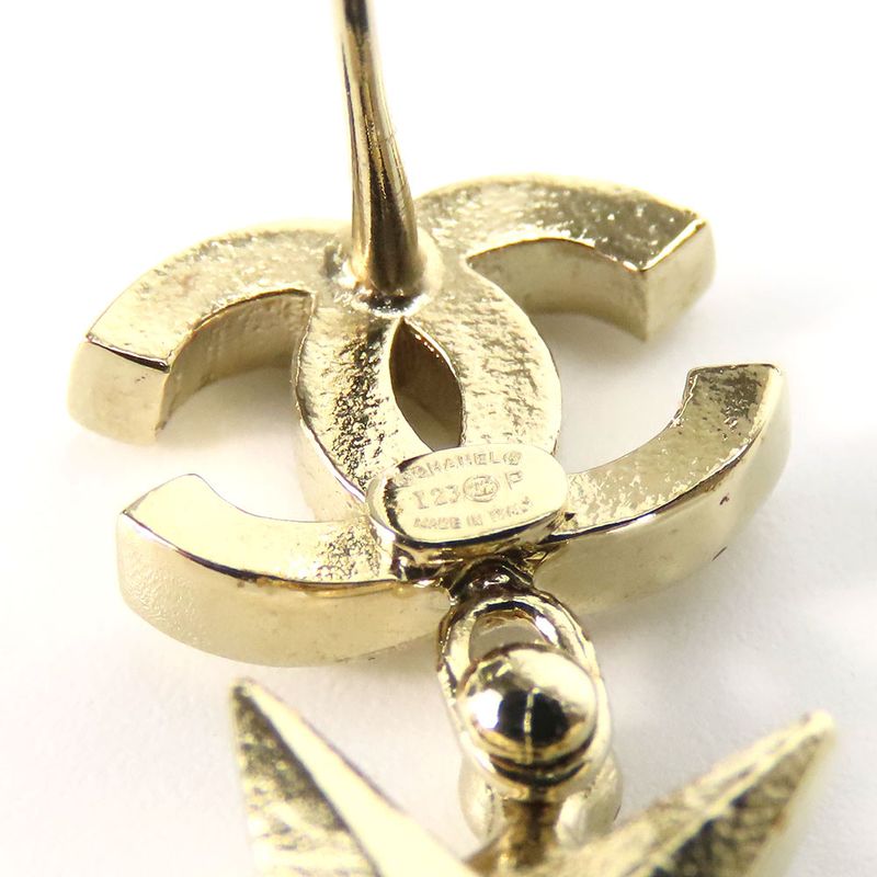 Chanel Earrings Coco Mark Metal Rhinestone Gold Plated Star Accessories Ladies