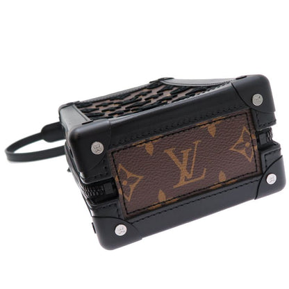 Louis Vuitton Shoulder Bag
