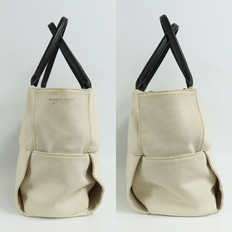 Bottega Veneta Arco Medium Tote Bag Intrecciato Beige White Canvas