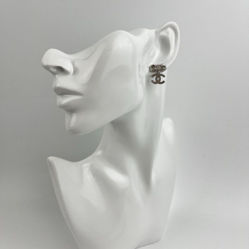Chanel Coco Mark Accessories Ribbon Earrings Silver B18P Vintage Ladies