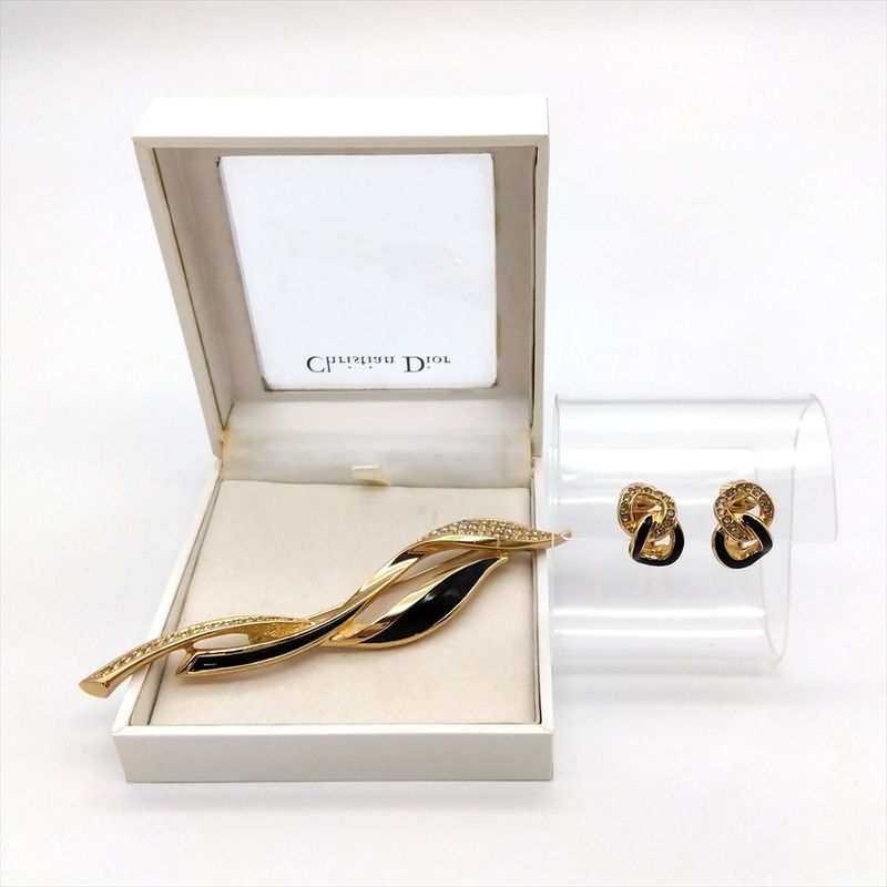 Dior Brooch Accessory Set Earrings Metal Gold Ladies