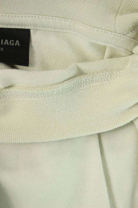 Balenciaga 22AW 712398 Tnvb3 Be Different Embroidered T-shirt Men 1