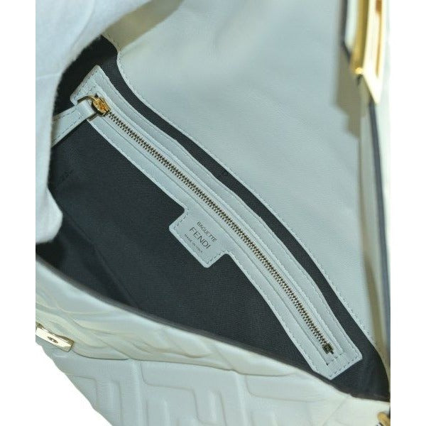 Fendi Shoulder Bag White — view 4