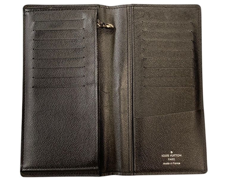 2577 Louis Vuitton Portefeuille Brazza Long Wallet M32572 Taiga Ardoise Black