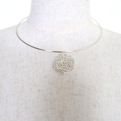 Chanel 925 Camellia Logo Choker Necklace Silver Weight — view 3