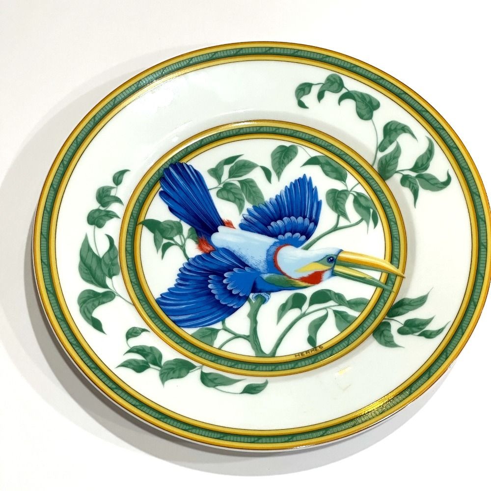 Hermes Dish Tucan Toucan Motif Pottery White Hat X Green