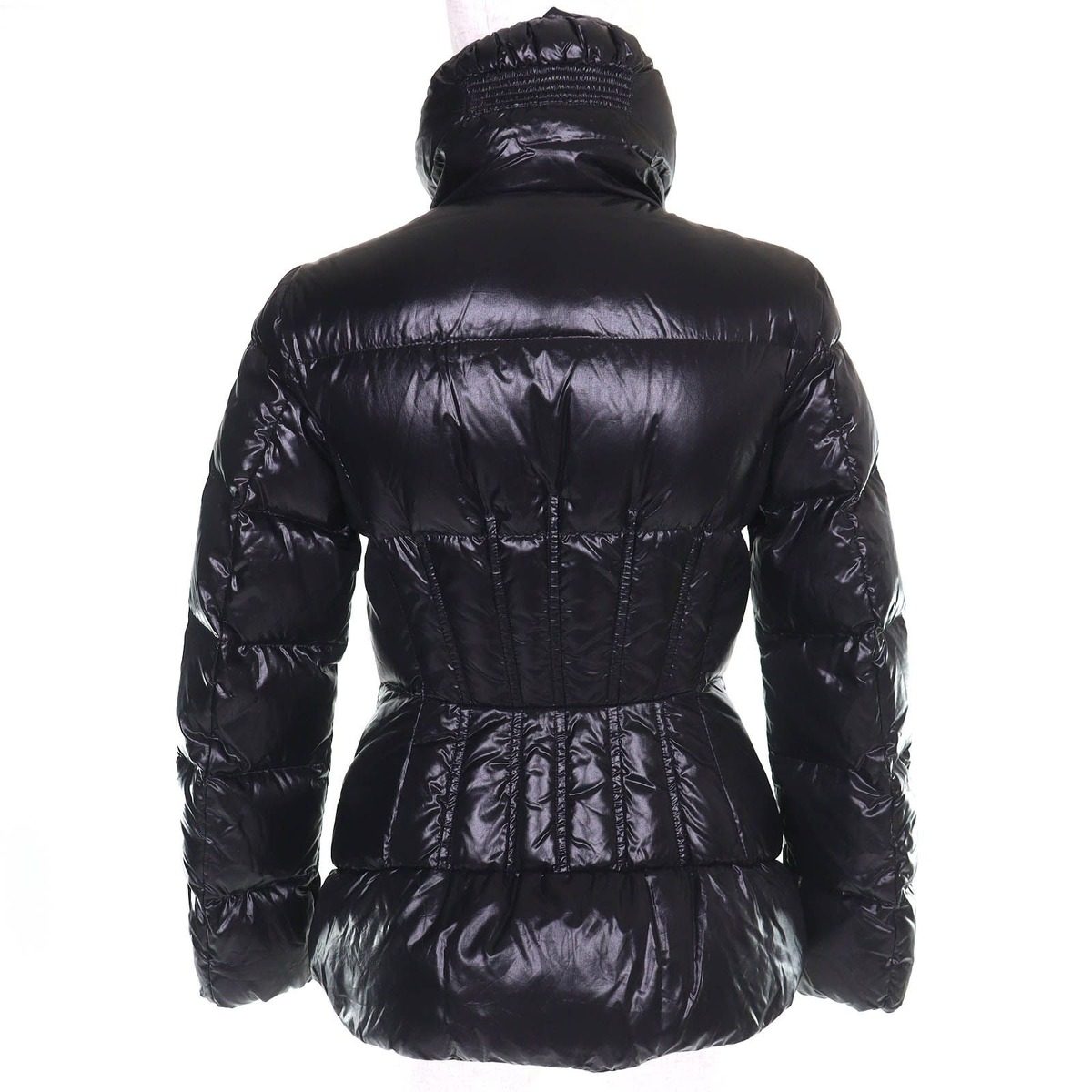 Moncler Joux Logo Patch Zip Up Jacket Black — view 3