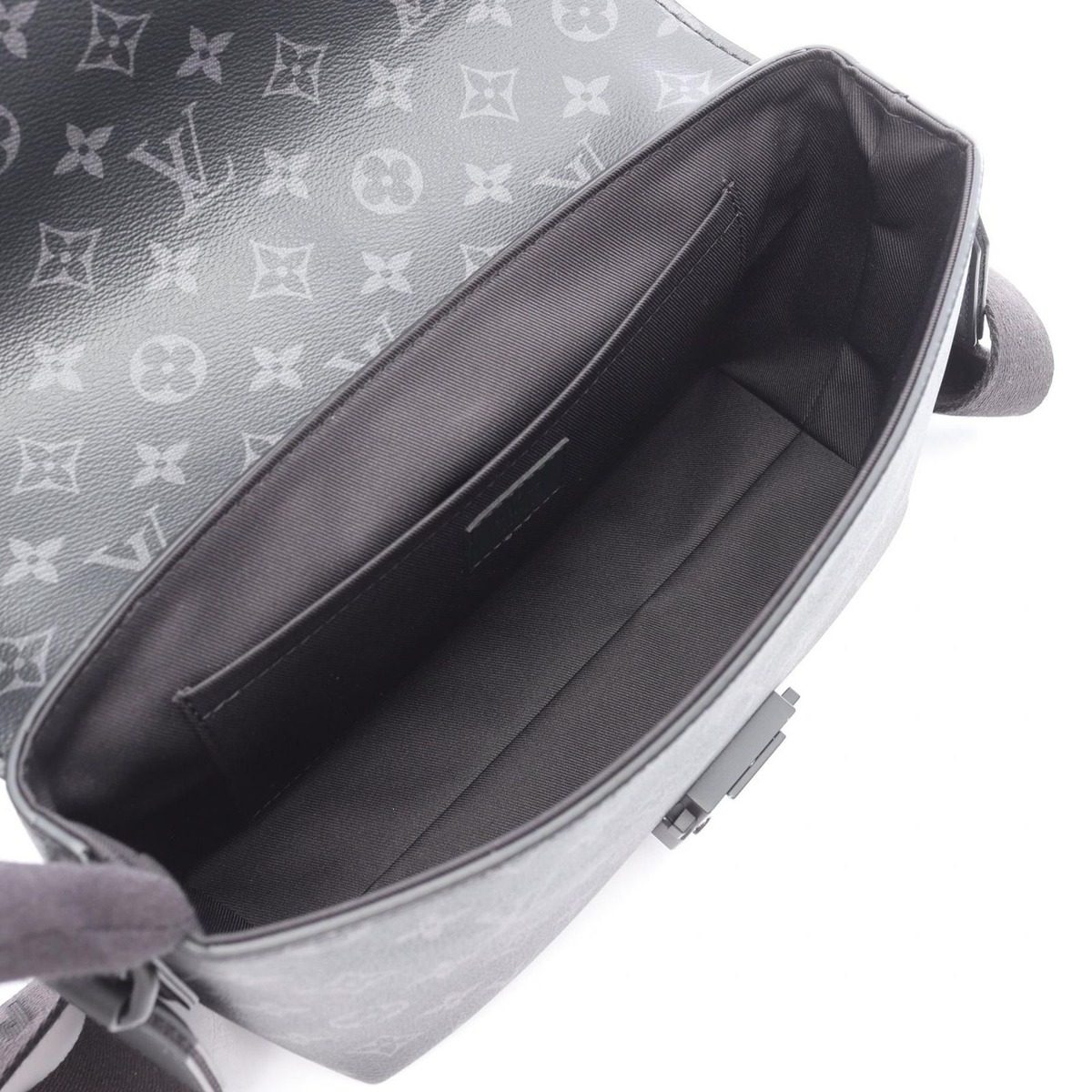 Louis Vuitton Shoulder Bag S Cape Messenger Canvas Leather — view 3