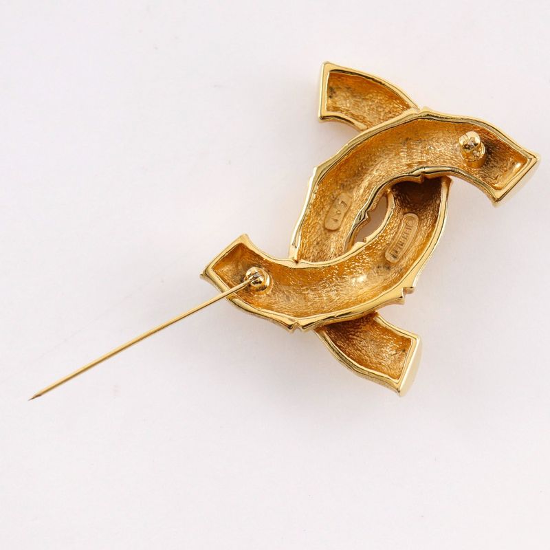 Chanel Bamboo Coco Mark Vintage Gold Plated 107 Ladies 35.0g Brooch