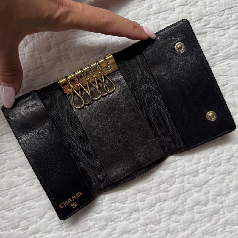 Chanel Black Caviar Skin 6-Ring Key Case Coco Mark Decacoco Box with Authenticit