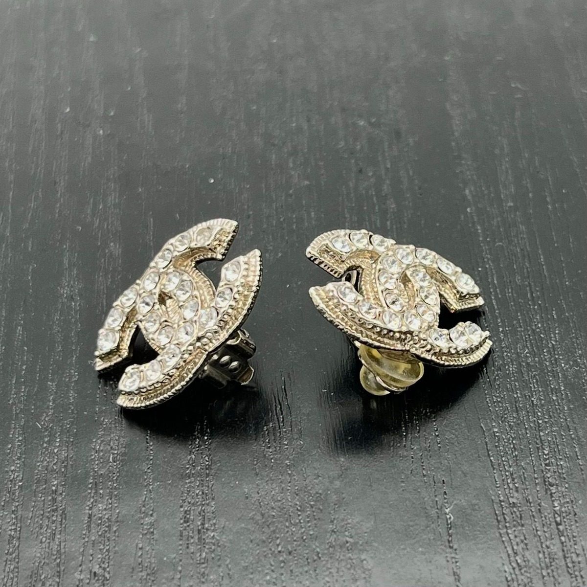 Chanel Earrings Line Stone Gold — view 5