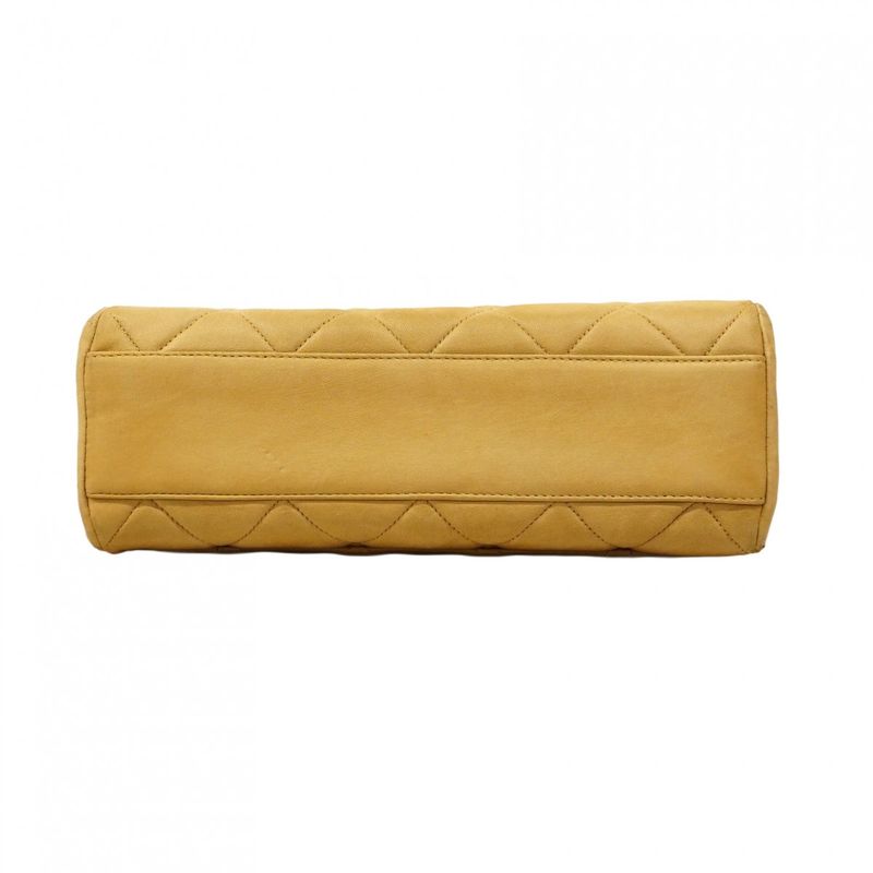 Chanel Shoulder Bag Matelasse Lambskin Beige Gold Hardware Women