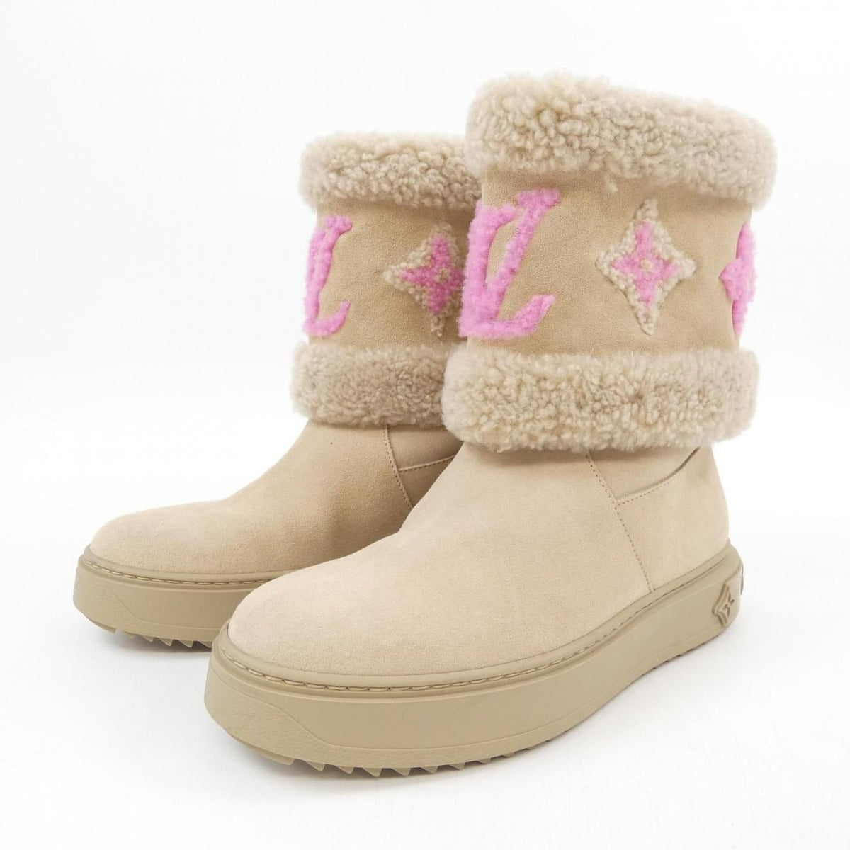 Louis Vuitton LV Initial Monogram Flower Snowdrop Line Boots — view 3