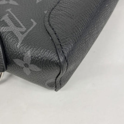 Louis Vuitton Body Bag Taiga Lama Duos Ring Bag M30936 Black Men's