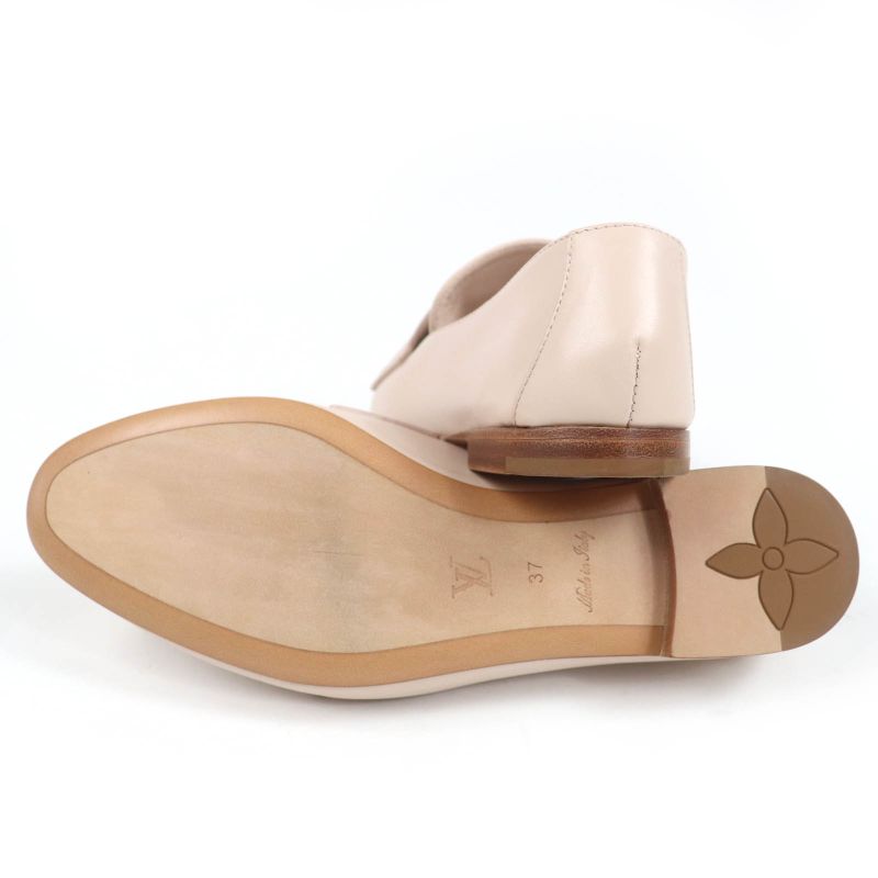 Louis Vuitton 1acg21 LV Marais Loafer Smoo Scuff Zah LV Initial Loafer Light