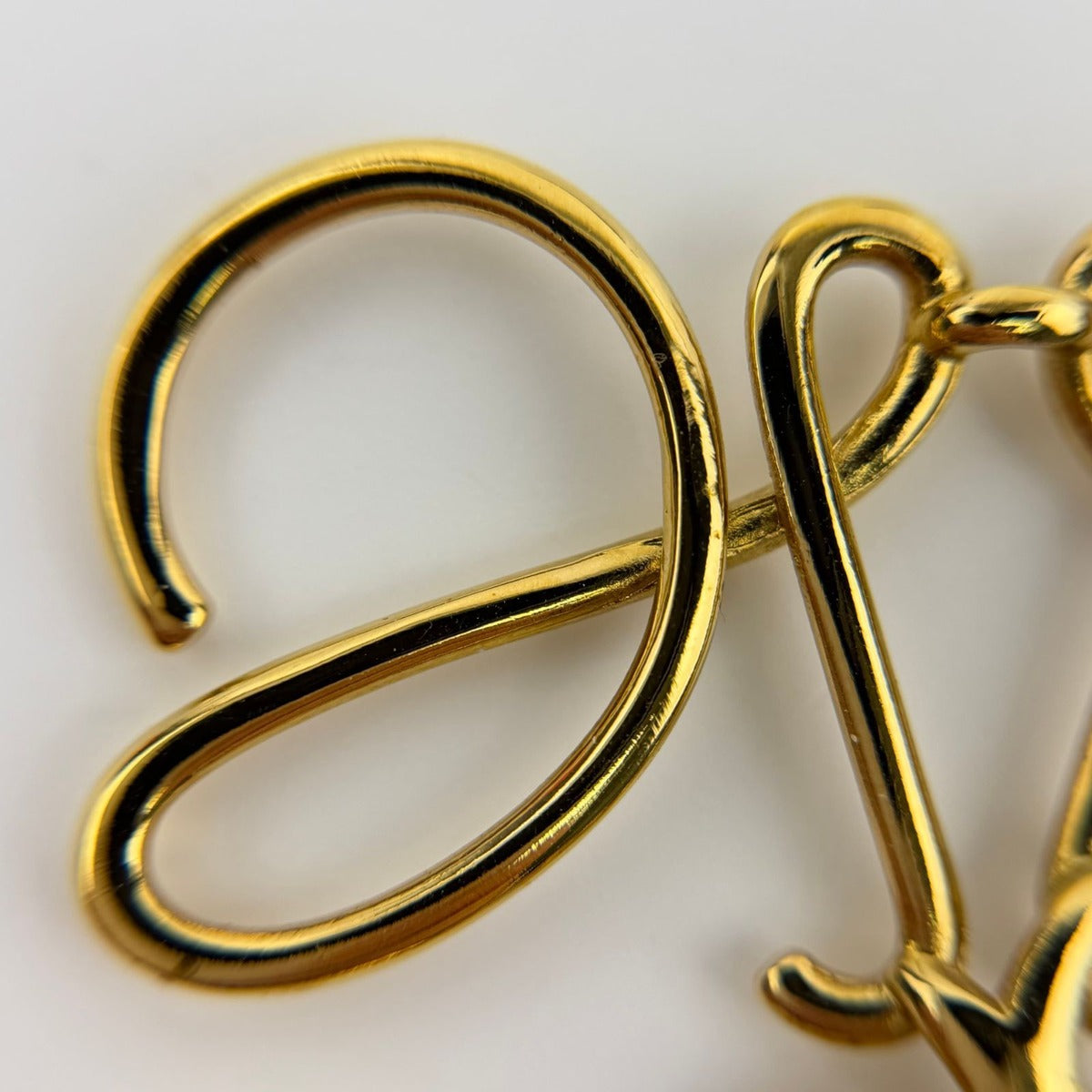 Loewe Anagram Brooch Gold Vintage — view 8