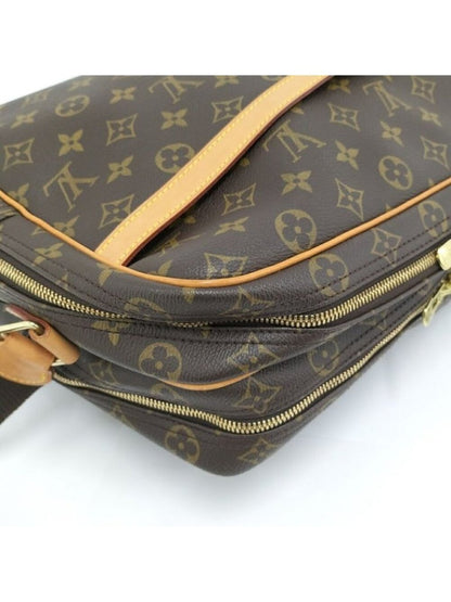 Louis Vuitton Reporter GM Shoulder Bag Monogram