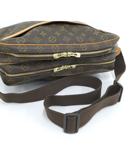 Louis Vuitton Reporter GM Shoulder Bag Monogram