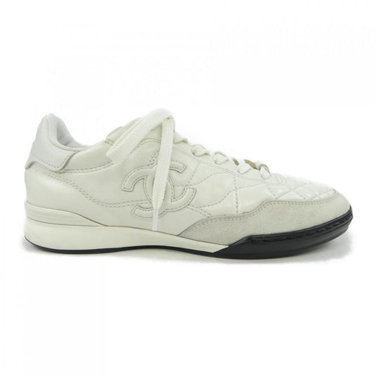 Chanel Sneakers Suede Calfskin