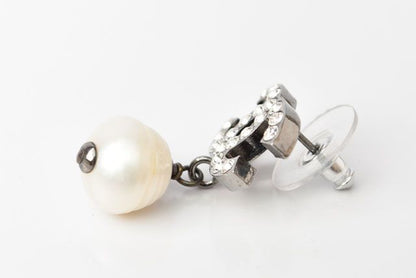 Chanel Earrings CC Motif Coco Mark Swing Pearl Silver White 230604