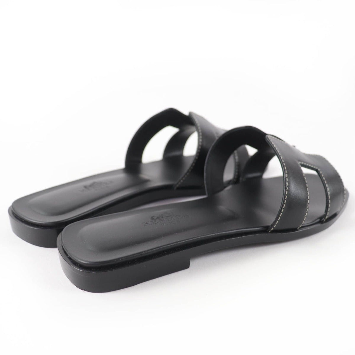 Hermes Oran Box Calf Leather Flat Sandals Black 35.5 — view 3