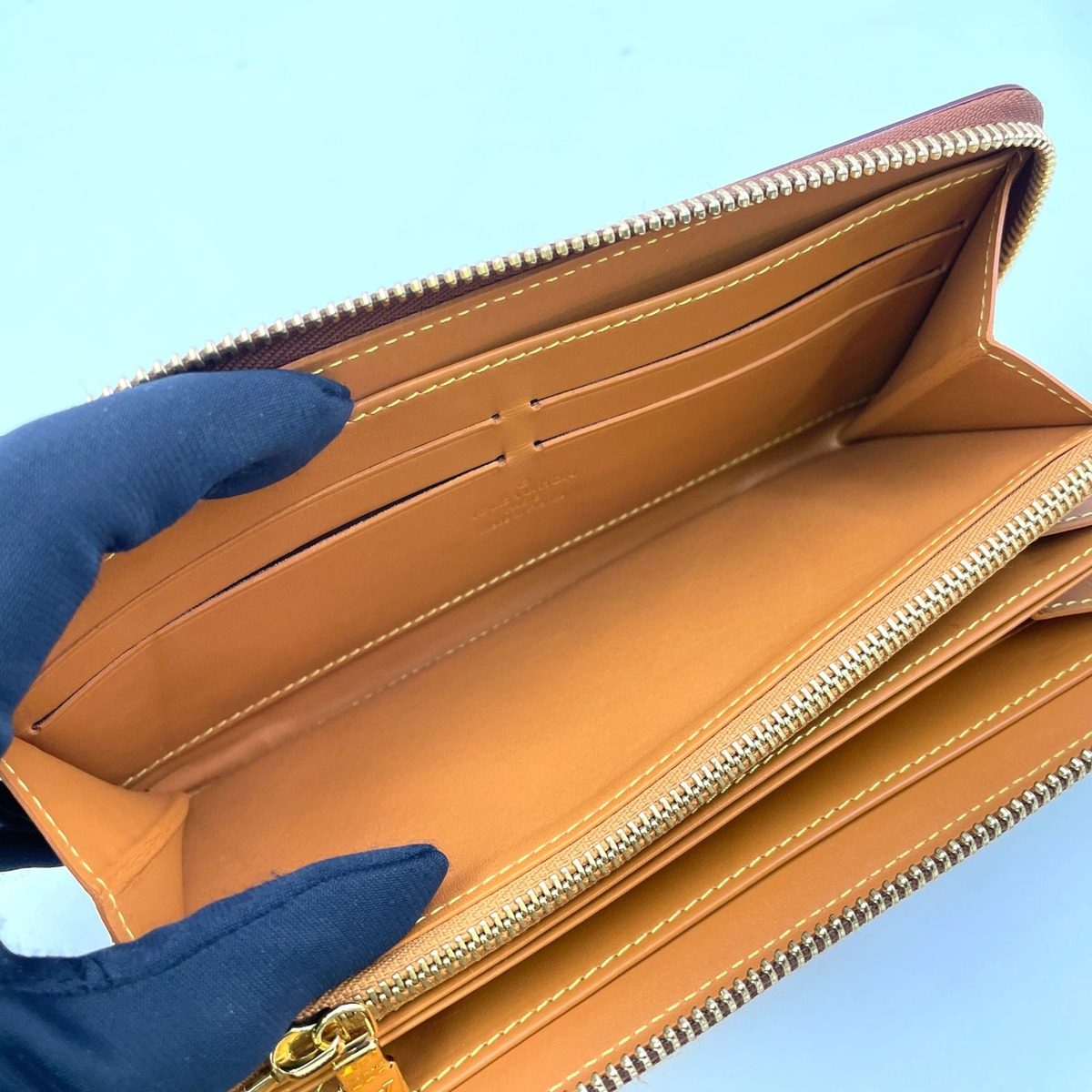 Louis Vuitton Nomad Zippy Wallet Leather Light Brown Gold — view 13